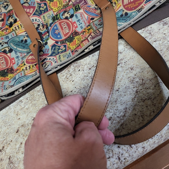 Vintage Disney travel bag - Picture 7 of 13